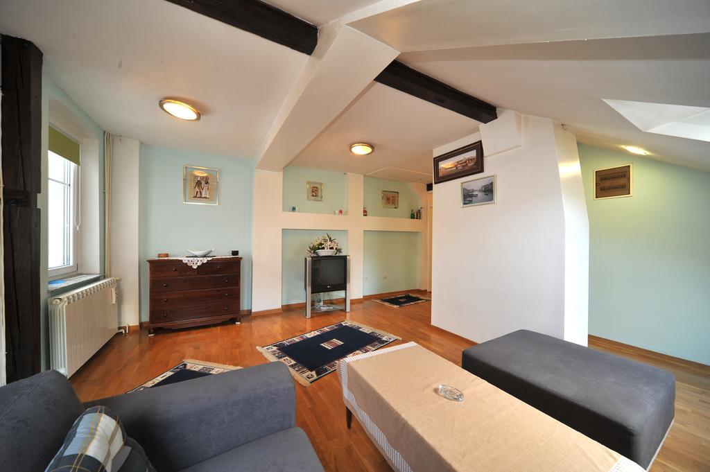 Apartment Resavska Βελιγράδι Δωμάτιο φωτογραφία